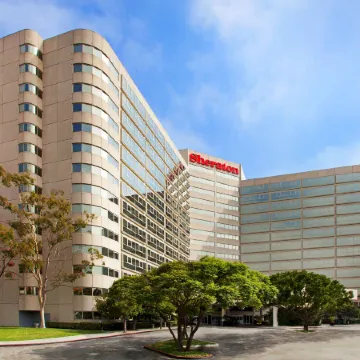 Sheraton Gateway Los Angeles Hotel Отели рядом с достопримечательностью «Район аэропорта Лос-Анджелеса»