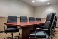 Bison Inn & Suites on University Hotels in Moorhead