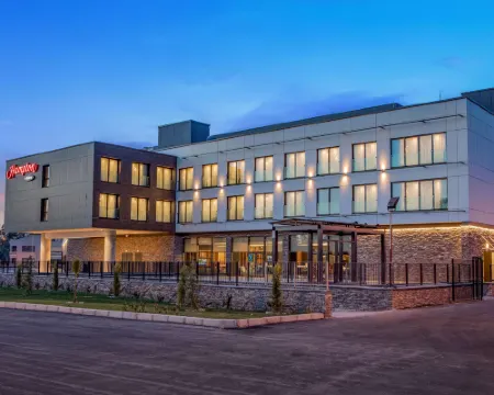 Hampton by Hilton Izmir Aliaga Hotels in Aliaga