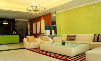 Hasanah Guest House Syariah Buring
