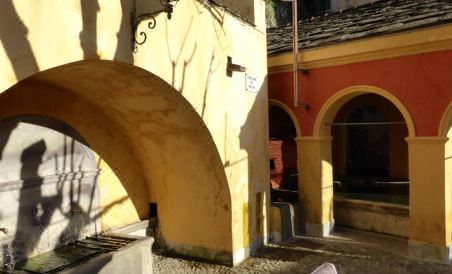 Fontana de Medge - Housity