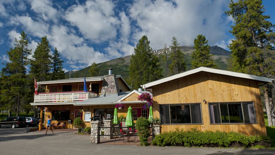 Jasper House Bungalows