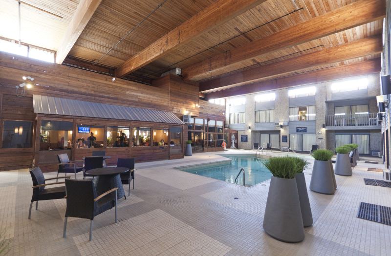 Sandman Hotel Revelstoke photo 2