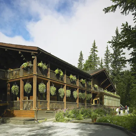 Emerald Lake Lodge Отели рядом с достопримечательностью «Йохо»