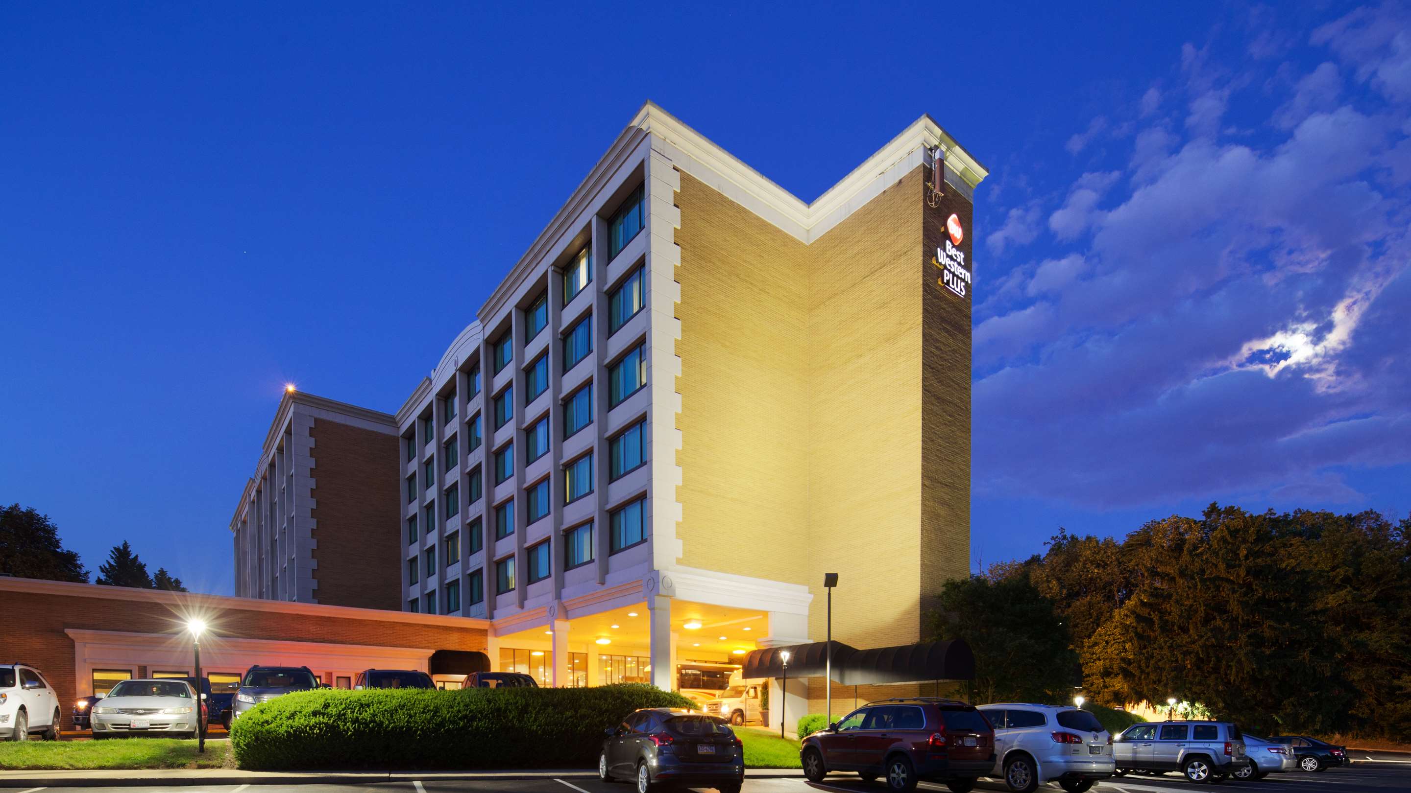 Best Western Plus Rockville Hotel & Suites