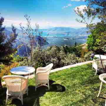 Delphi Palace Hotel Exterior