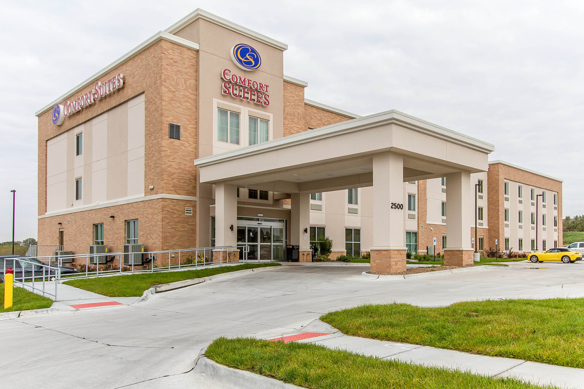 Comfort Suites West Omaha