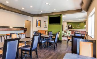 Quality Inn & Suites Birmingham - Highway 280