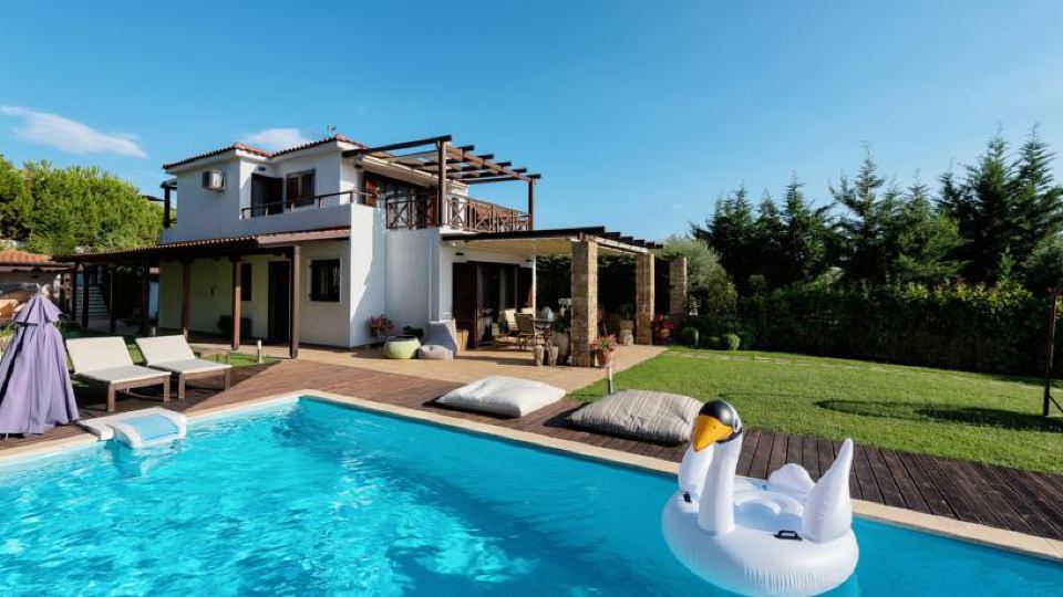 Elani Villa Dieci by Luxlikehome