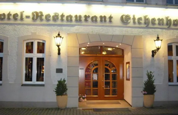 艾撤恩豪弗酒店