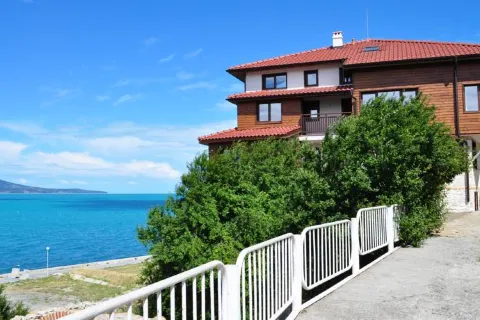 Villa Elea