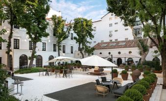 Palacio de Los Duques Gran Meliá