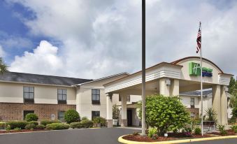 Holiday Inn Express Breaux Bridge/Henderson