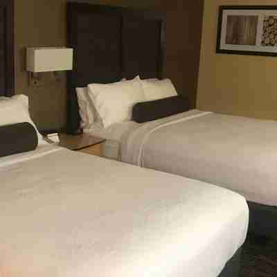 Holiday Inn DUBLIN-PLEASANTON by IHG Rooms