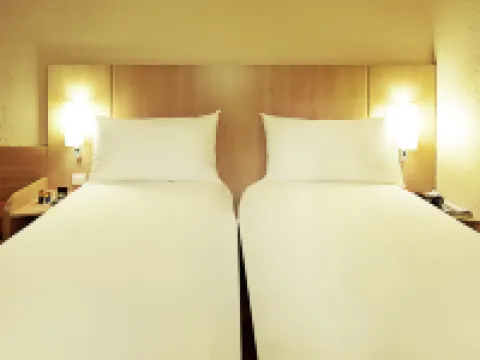 B&B HOTEL Hamburg-Airport