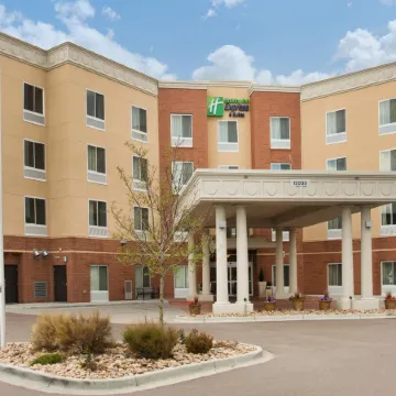 Holiday Inn Express & Suites DENVER NORTH - THORNTON by IHG