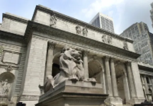 Courtyard New York Manhattan/Fifth Avenue Hotels near Bryant Park