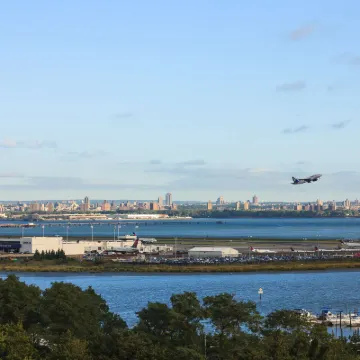 Fairfield Inn New York LaGuardia Airport/Flushing Hotels near 111th Street