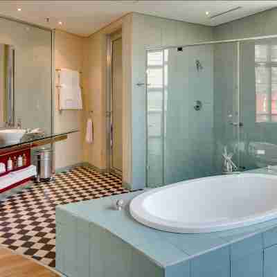 African Pride Melrose Arch, Autograph Collection® Rooms