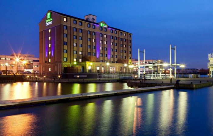 Holiday Inn Express MANCHESTER - SALFORD QUAYS by IHG