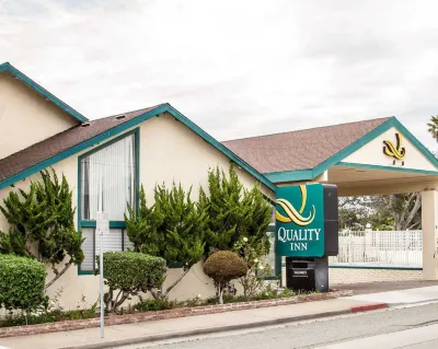 Scottish Fairway Inn Hotels in Monterey