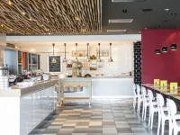Holiday Inn AMSTERDAM - ARENA TOWERS by IHG - Beach resorts