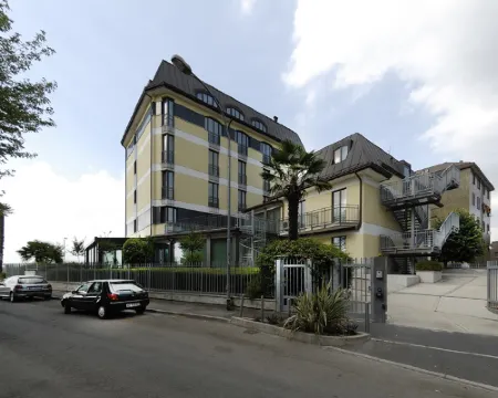 蒂芙尼米蘭酒店 特雷扎諾南納維利奧酒店