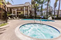 Comfort Inn & Suites Orange County John Wayne Airport - Hot Tub