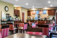 Comfort Inn Lancaster County Hotels in East Donegal Township