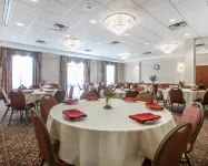 Comfort Inn & Suites Near Burke Mountain Hotels in Lyndonville