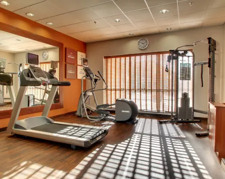 Comfort Suites Airport