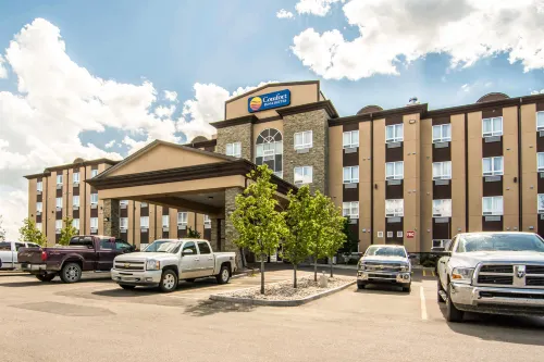 Comfort Inn & Suites Hotels in Fort Saskatchewan