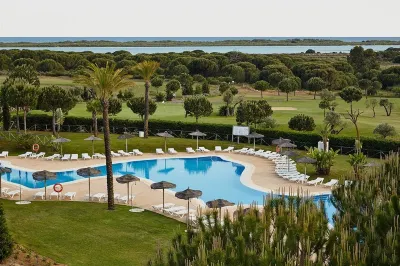 Precise Resort El Rompido-The Club