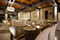 Casa Oliva Borgo del Benessere Olistico Hotel di Montemaggiore al Metauro