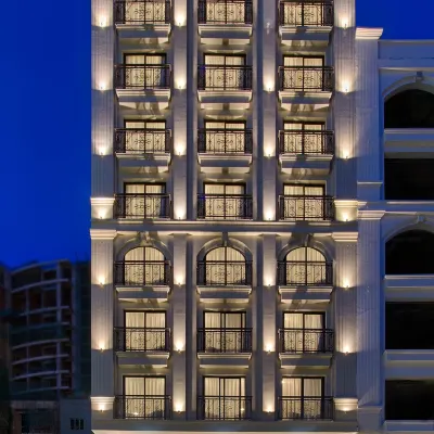 Royal Charm Hotel Danang Hotels near Joy Spa