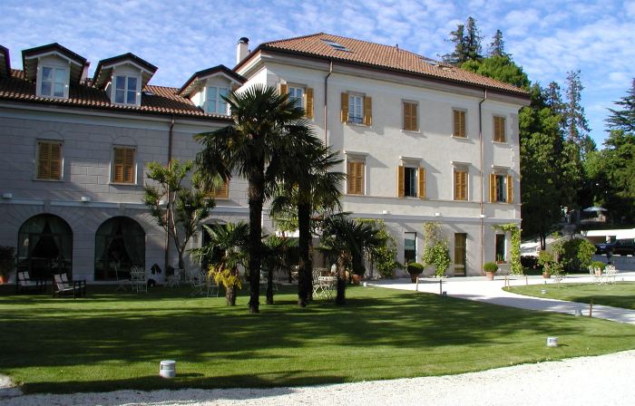 Art Hotel Varese