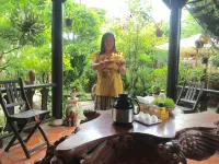 Terra Cotta Homestay Hotels in Dien An