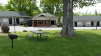 Kentucky Lake Inn فنادق في Calvert City