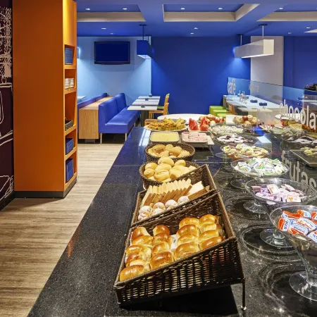 ibis budget Curitiba Centro