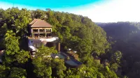 Hanging Gardens of Bali Hotel dekat Pande's Farm (Bali Natural Agriculture)