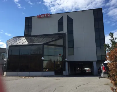 Montecassino Hotel & Suites Hoteles en Toronto