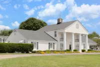 Days Inn by Wyndham Natchez Các khách sạn ở Natchez