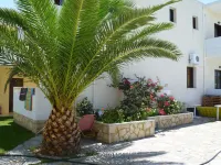 Karmi Apartments Hotel a Spilia