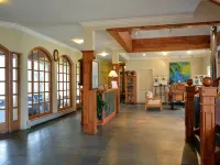 Hotel Inti Kuyen Plaza فنادق في بوكون