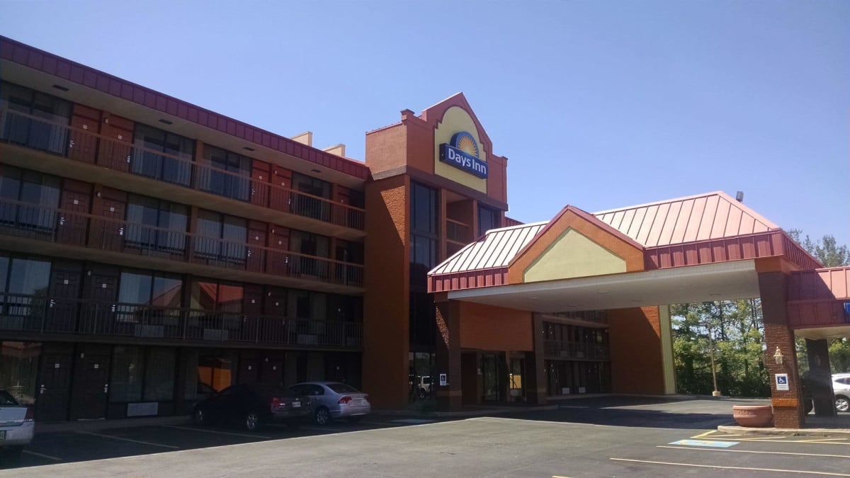 Days Inn by Wyndham Bristol