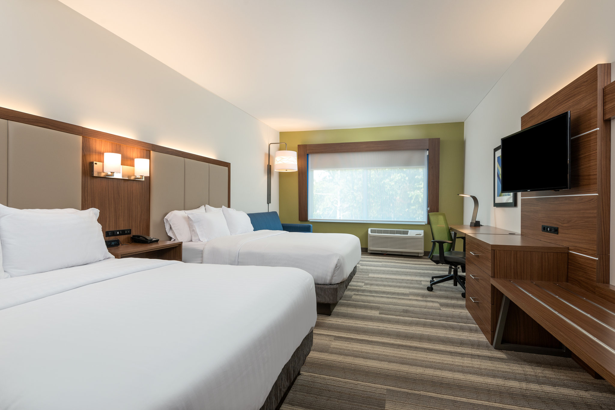 Holiday Inn Express Queensbury - Lake George Area, an Ihg Hotel