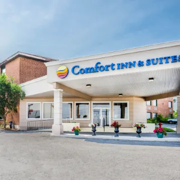Comfort Inn & Suites