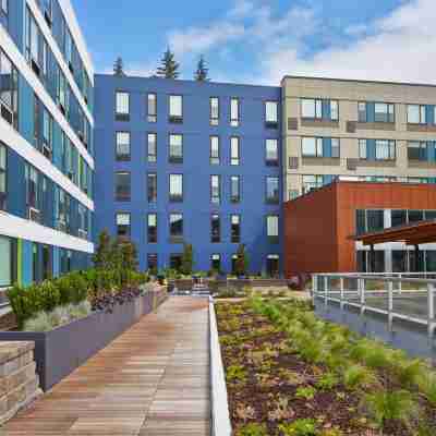 アロフト シアトル レドモンド Hotel Exterior