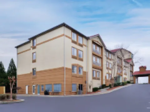 La Quinta Inn & Suites by Wyndham Atlanta South - Newnan ニューナンのホテル