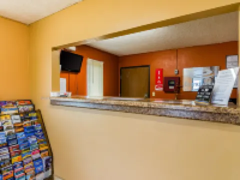 Baymont by Wyndham Hutchinson Hotels in Reno County